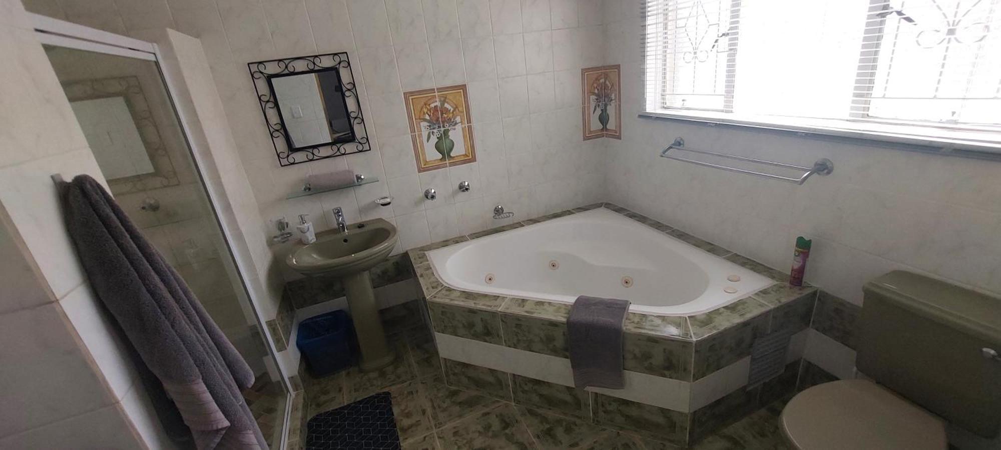 Tj Self-Catering Apartment Graaff Reinet Room photo