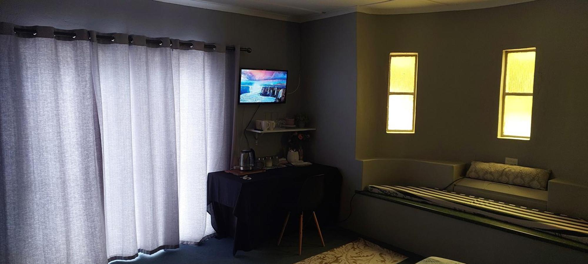 Tj Self-Catering Apartment Graaff Reinet Room photo